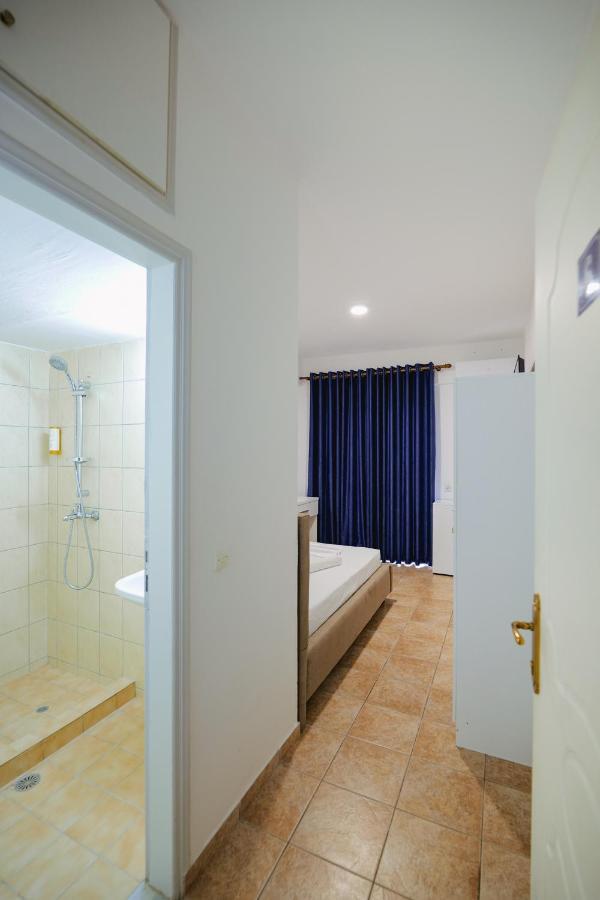 Mema Rooms Himare Buitenkant foto