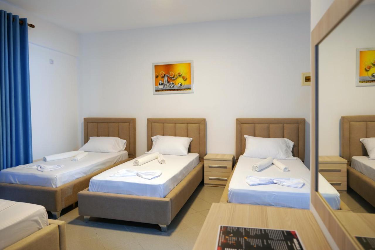 Mema Rooms Himare Buitenkant foto