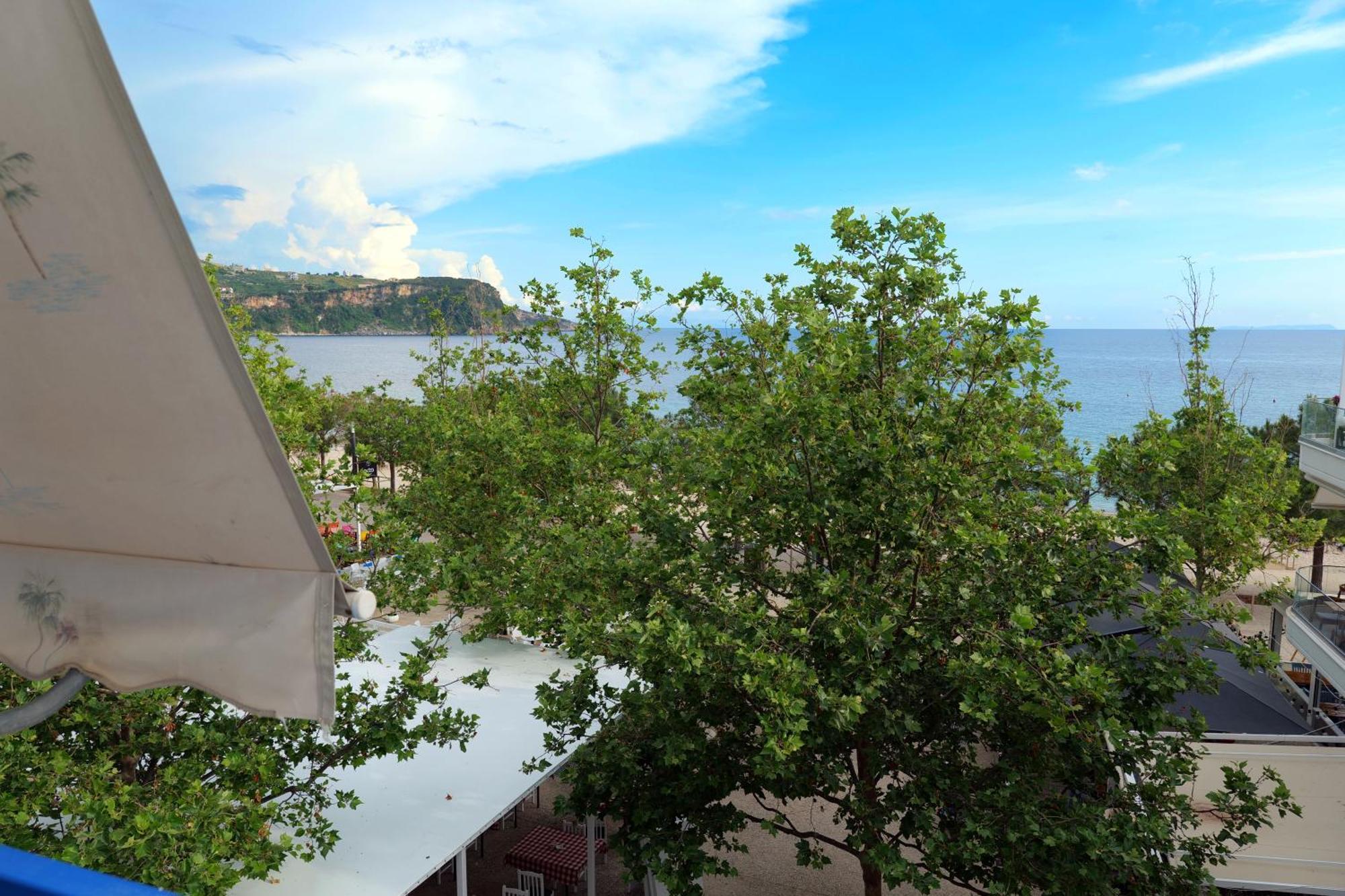 Mema Rooms Himare Buitenkant foto